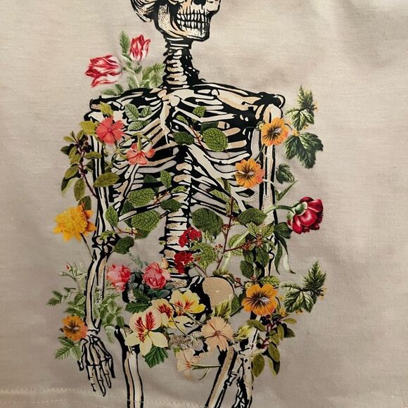 Floral Skeleton Graphic Tank Top - Picture 2 of 4